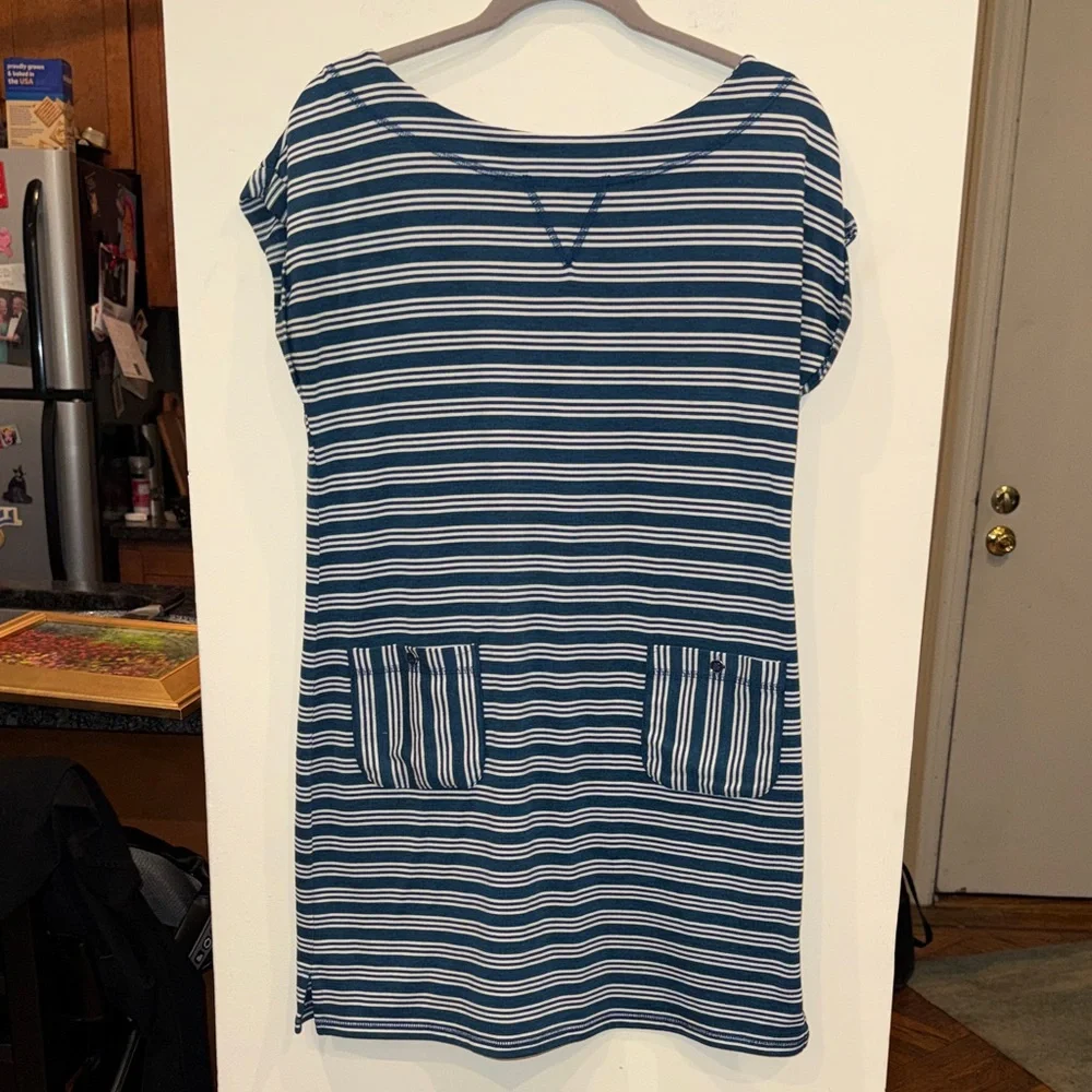 T by Talbots Green and White Striped shirt dress with buttons and pockets Small